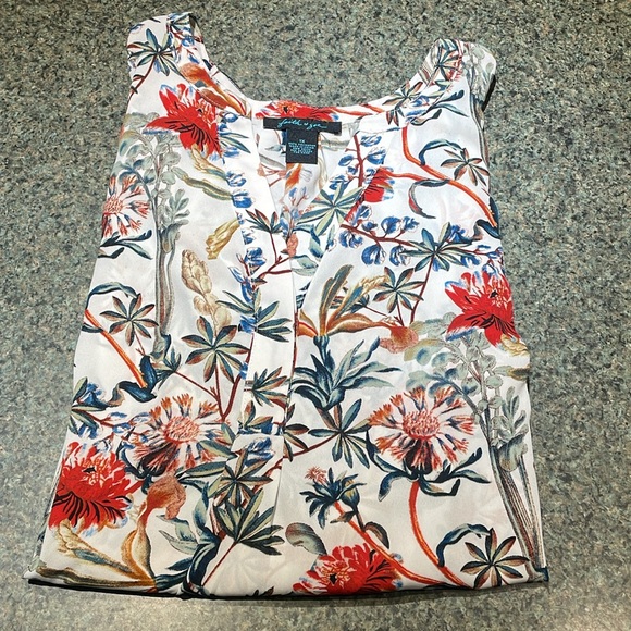 Faith & Zoe 1X floral long sleeve blouse V neck with buttons elastic cuffs - Picture 10 of 10